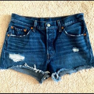 Levi’s 501 Distressed High-Rise Cut Off Jean Shorts